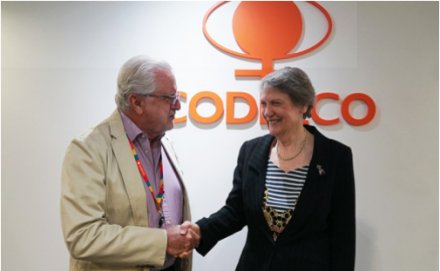 Codelco se reúne con organización que promueve transparencia